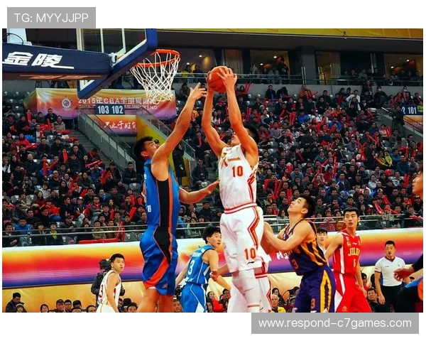 CBA联赛最新战报：关键比赛精彩瞬间与球员表现全解析