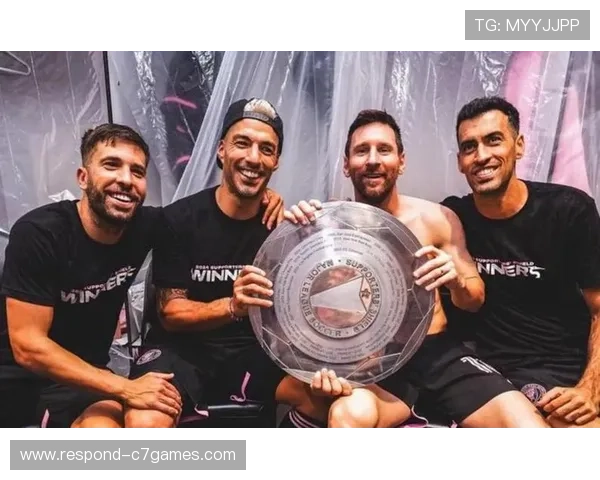 梅西加盟迈阿密国际首战迎来闪耀时刻 展现王者风范引爆全场激情