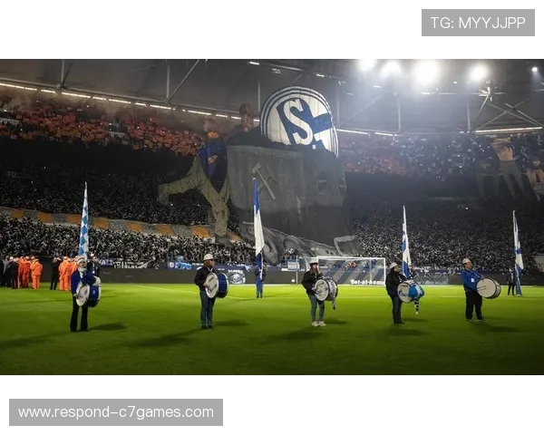 欧洲五大联赛争冠形势突变豪门引援与新星崛起引发关注持续升温中